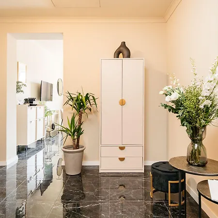 Bogoria - Loftaffair Collection